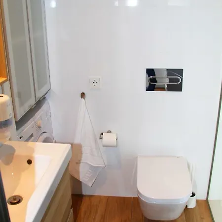 Apartament Valle De Irola *