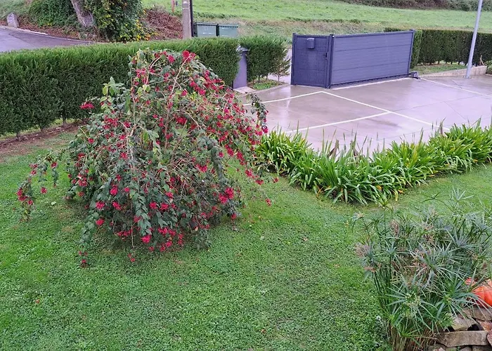 Valle De Irola * Luanco